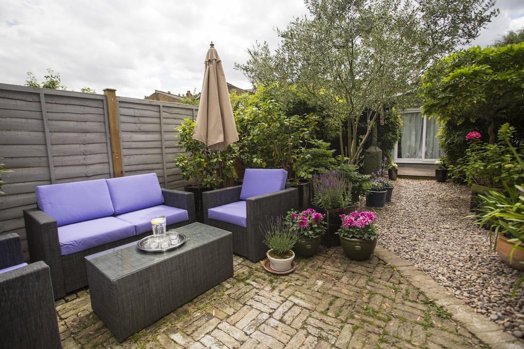 Parklands B&B Londra Esterno foto