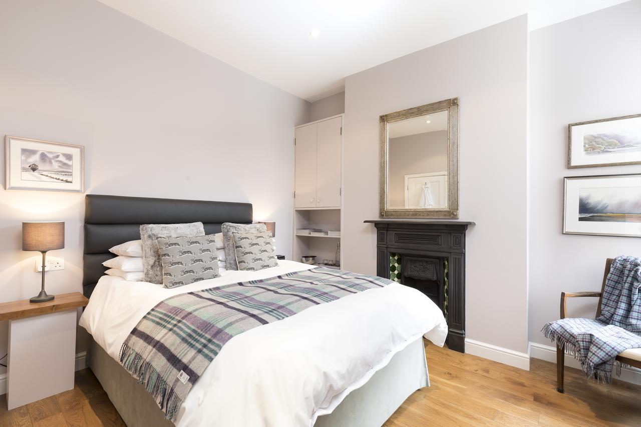 Parklands B&B Londra Esterno foto