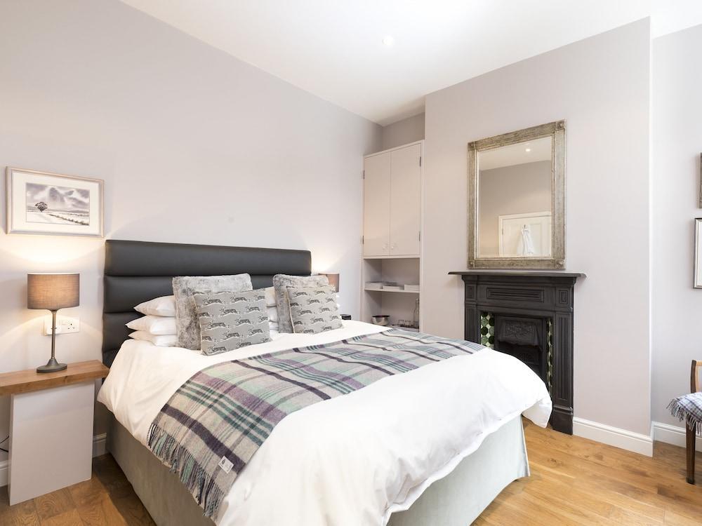 Parklands B&B Londra Esterno foto